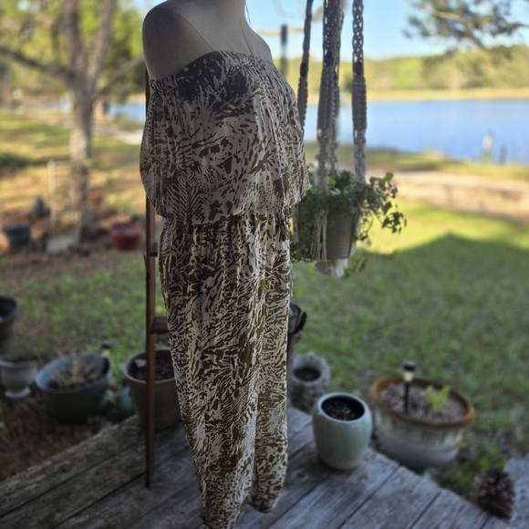 Blue Island Cream Olive Green Abstract Print Strapless Jumpsuit Size Small - Picture 6 of 17